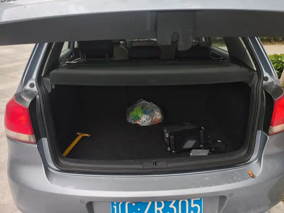 Volkswagen Golf — миниатюра 4