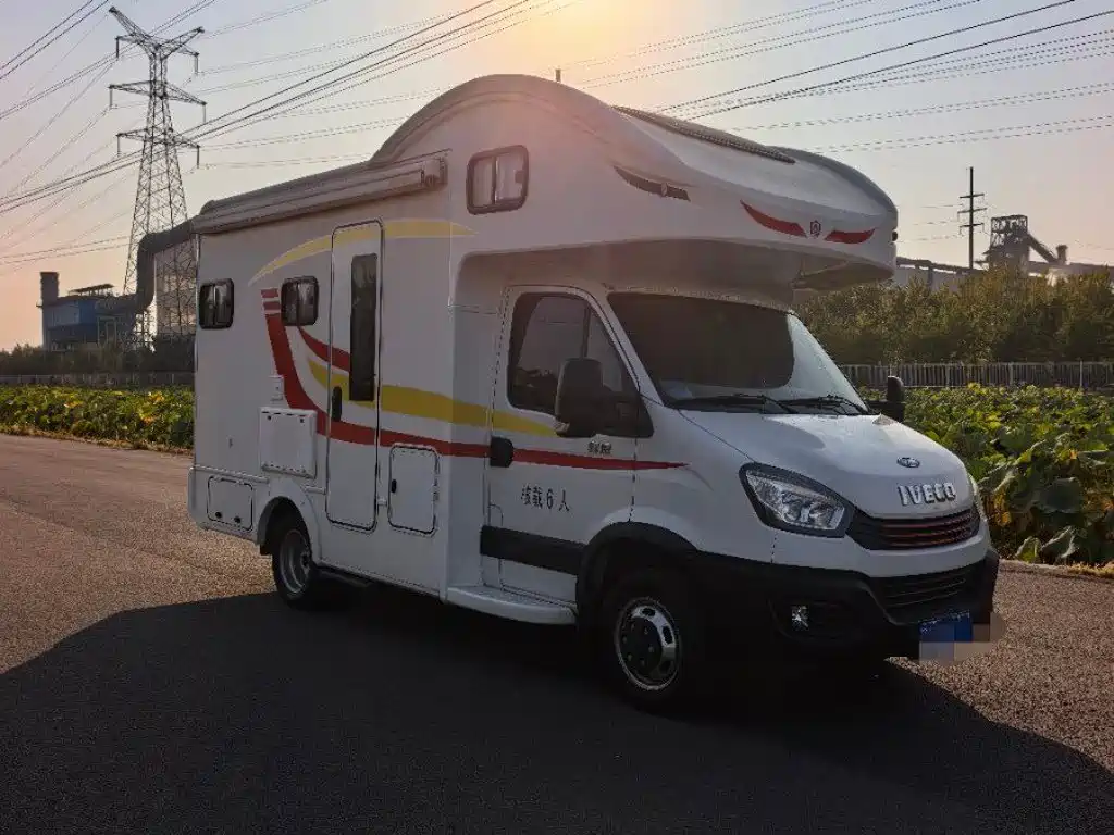 IVECO Ousheng — миниатюра 2