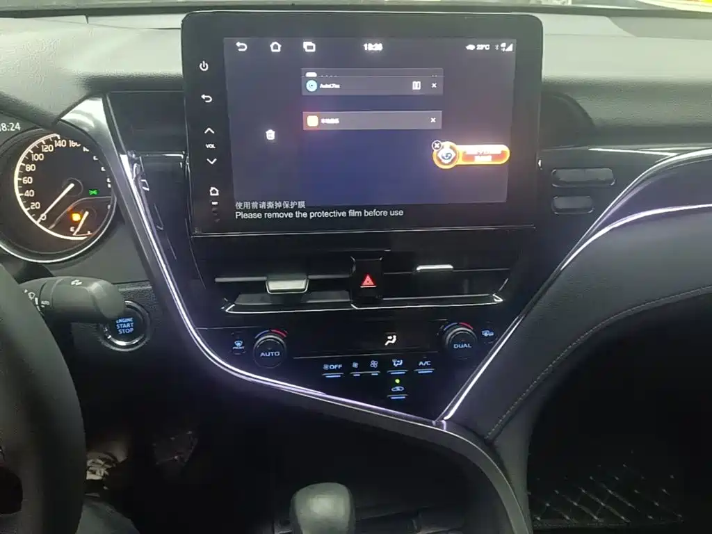 Toyota Camry — миниатюра 13