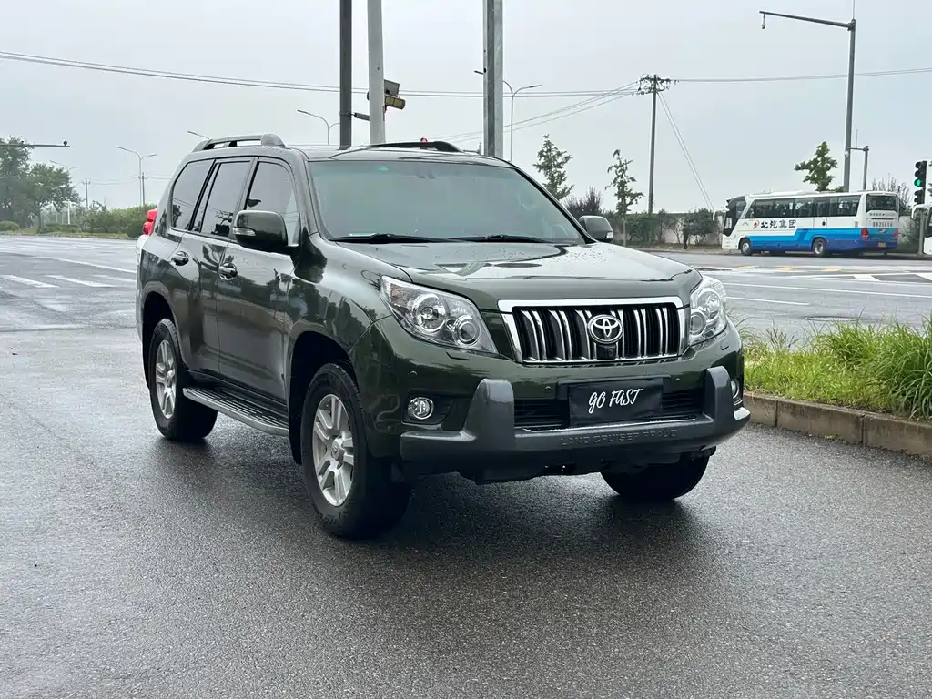 Toyota Prado — миниатюра 3