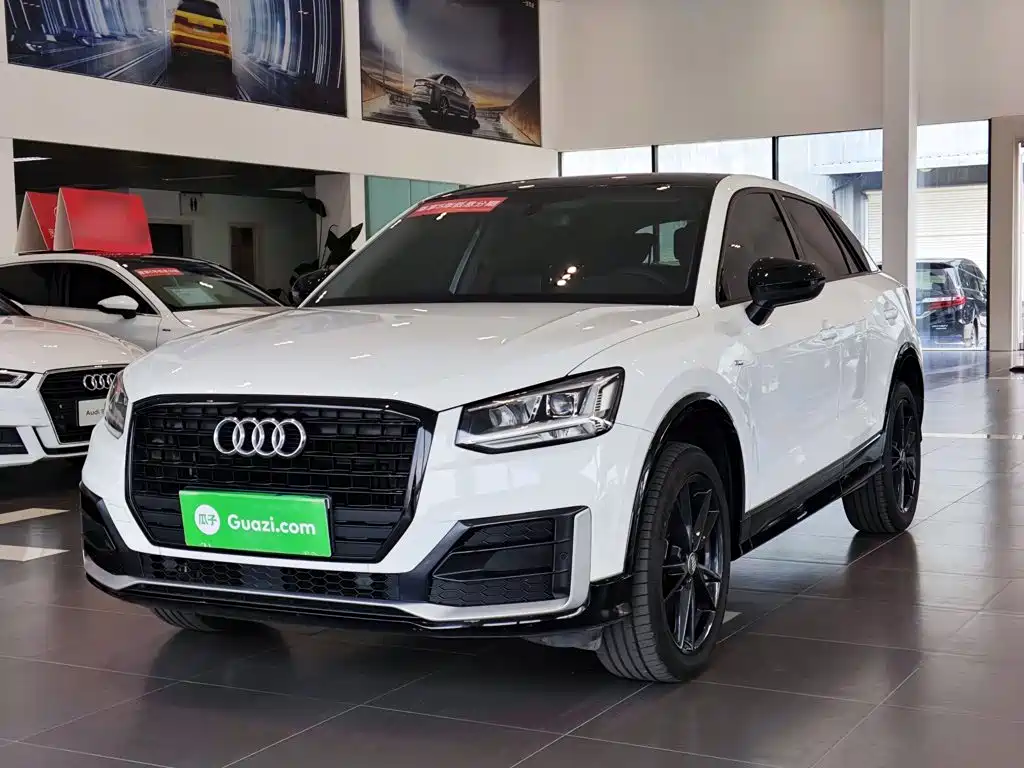 Audi Q2L — миниатюра 2