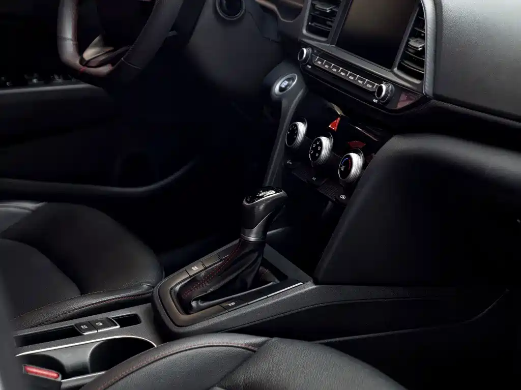 Hyundai Elantra — миниатюра 10