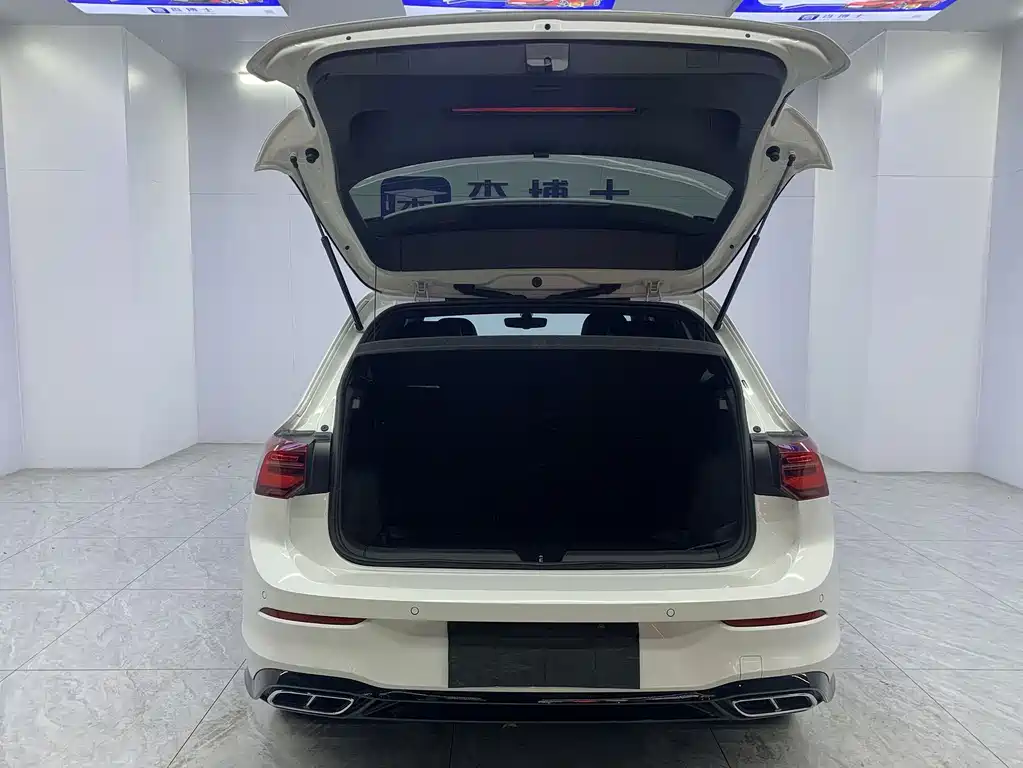 Volkswagen Golf — миниатюра 22
