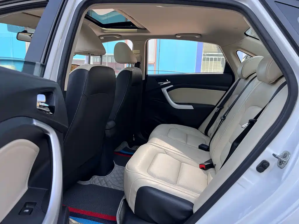Changan V7 — миниатюра 12