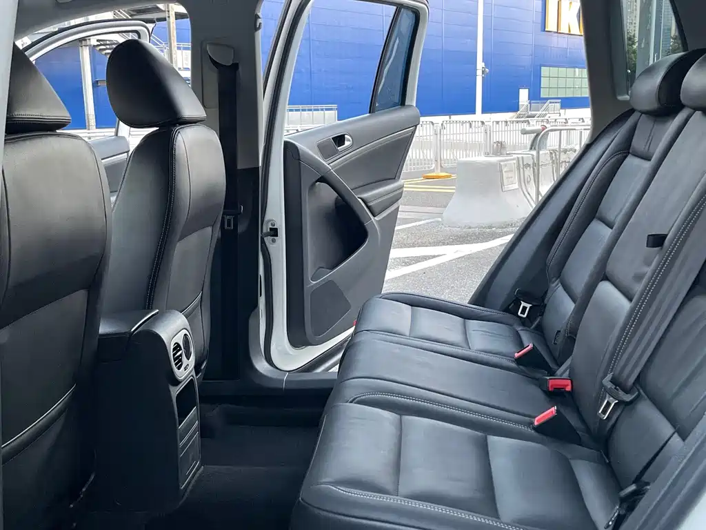 Volkswagen Tiguan — миниатюра 9