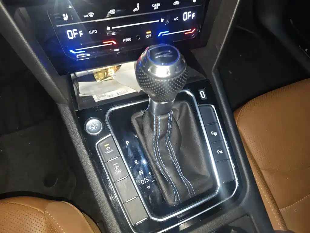 Volkswagen CC — миниатюра 10