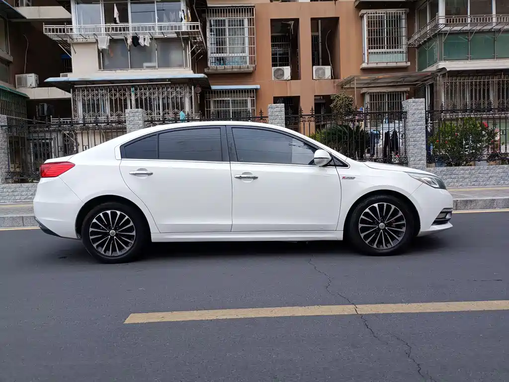 Zotye Zotye Z500 — миниатюра 7