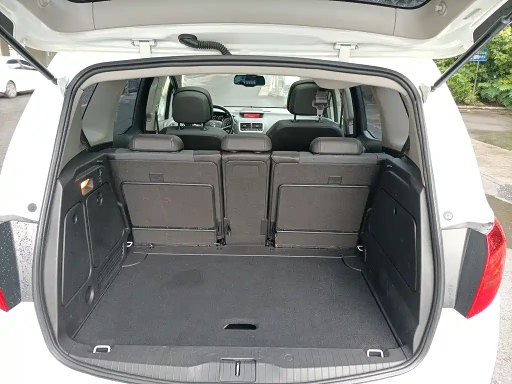 Opel Meriva — миниатюра 12
