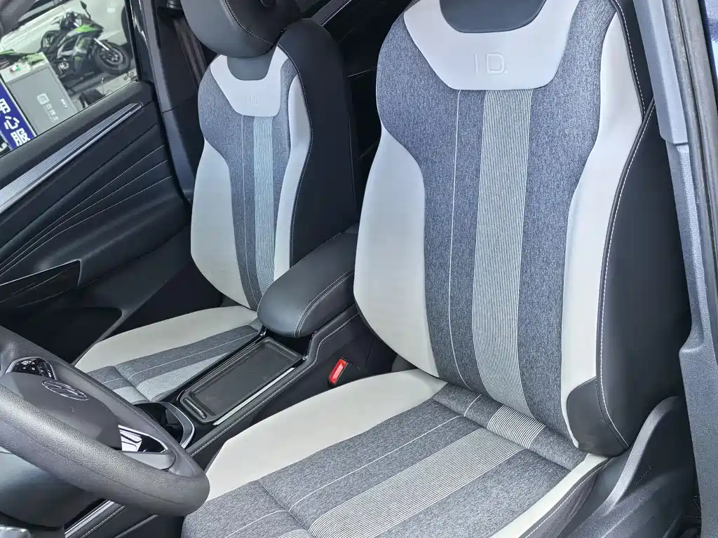 VOLKSWAGEN ID.4 CROZZ