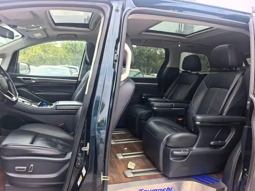 GAC Motor Trumpchi M8 — миниатюра 4