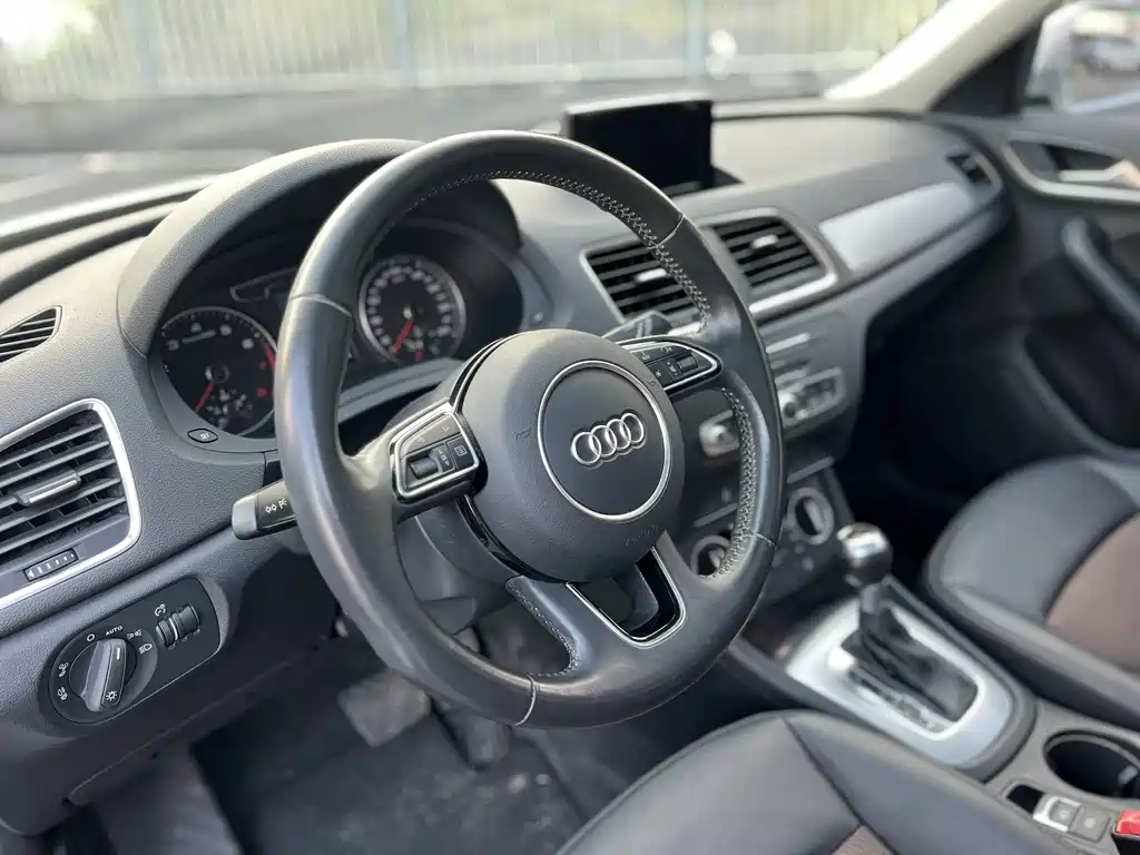 Audi Q3 — миниатюра 8