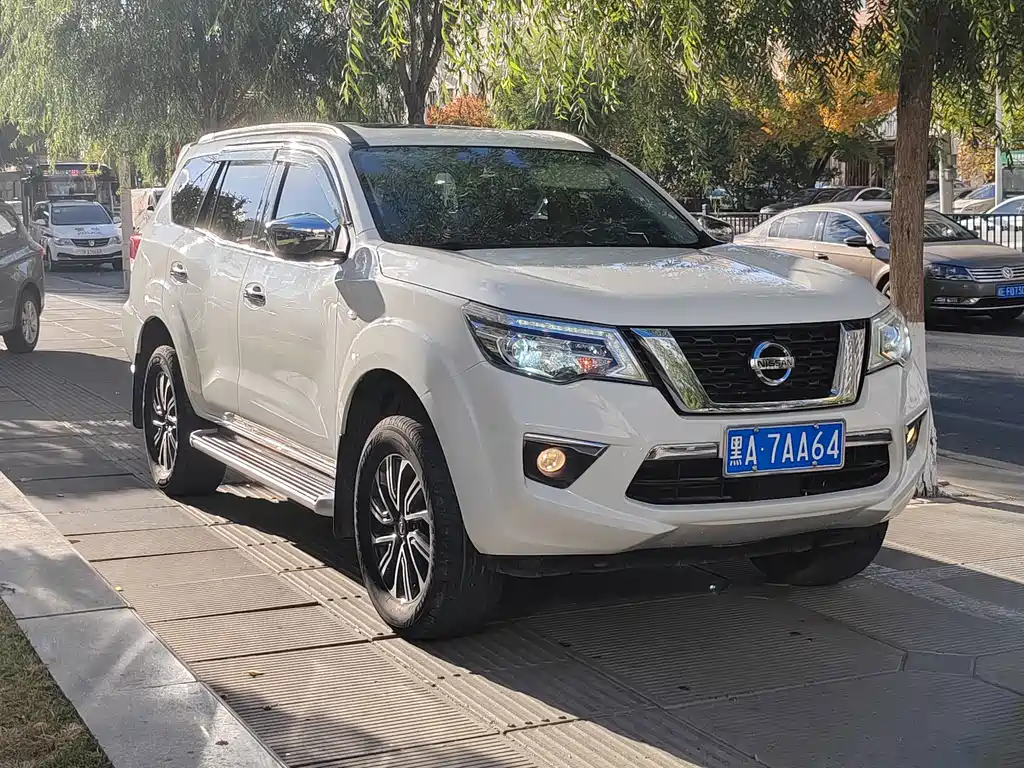 Nissan Terra — миниатюра 2