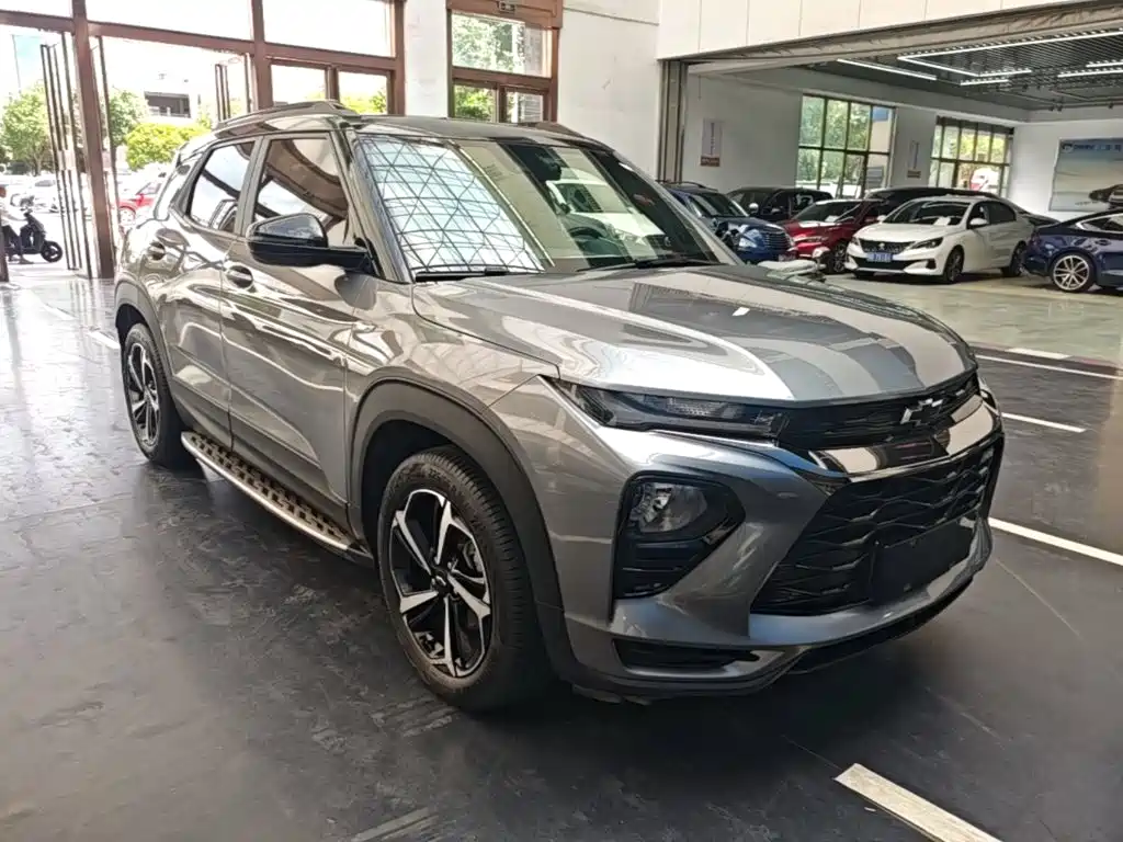 Chevrolet Tracker — миниатюра 4