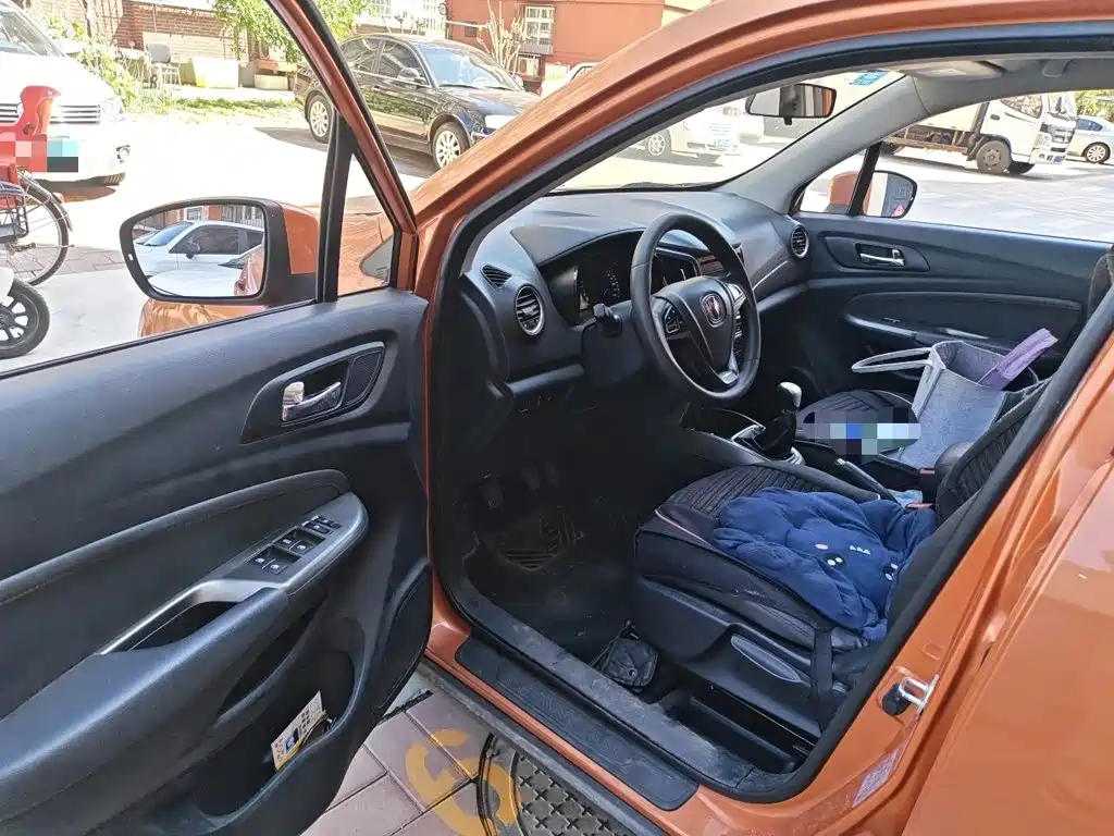 Changan CS15 — миниатюра 17