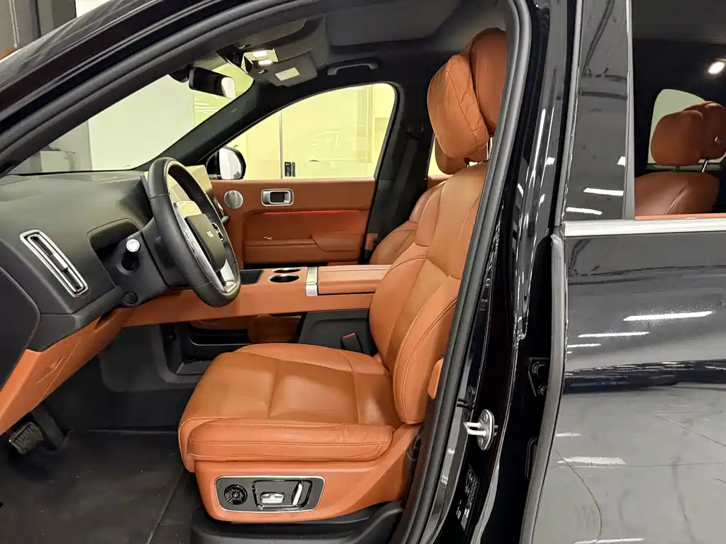 Li Auto Li L8 — миниатюра 11