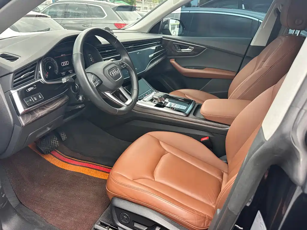 Audi Q8 — миниатюра 5