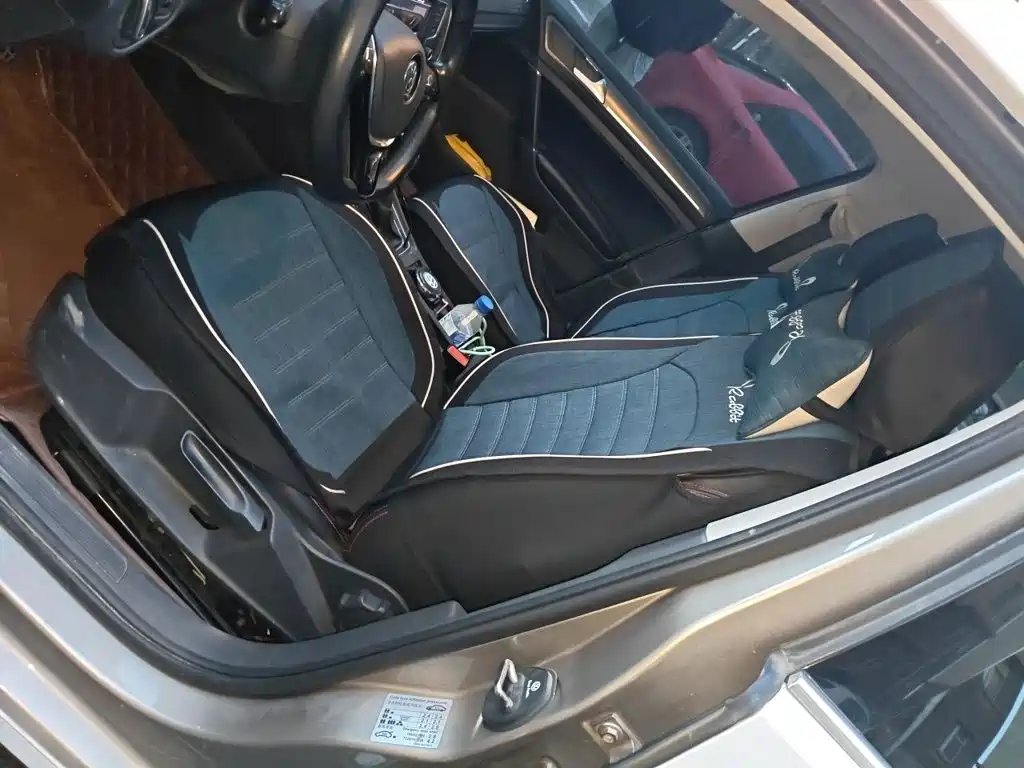 Volkswagen Golf — миниатюра 11