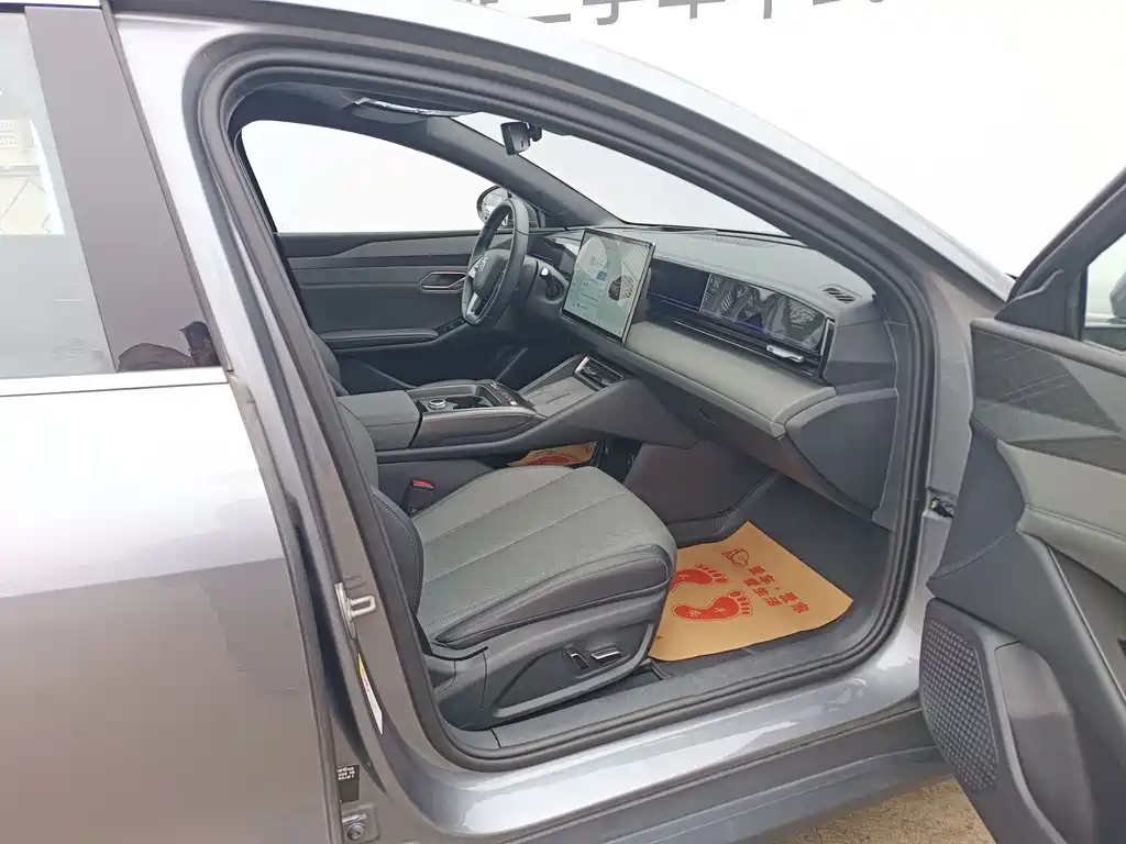 BYD Qin L — миниатюра 16