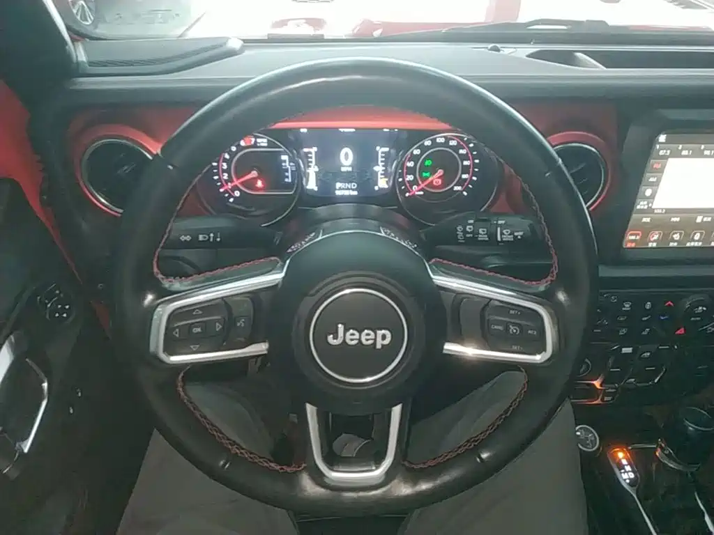 Jeep Wrangler — миниатюра 11