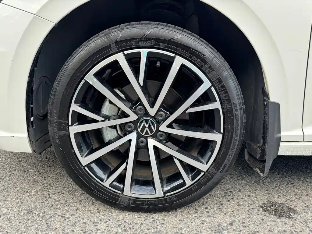 Volkswagen Lavida — миниатюра 11