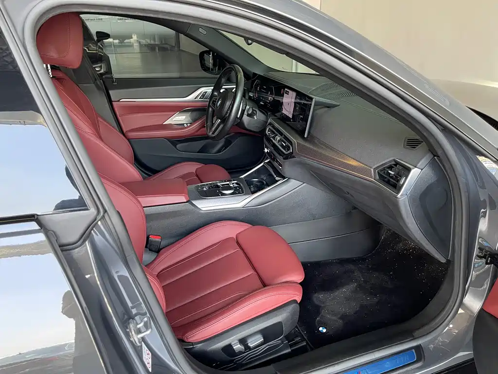 BMW 4 Series — миниатюра 27