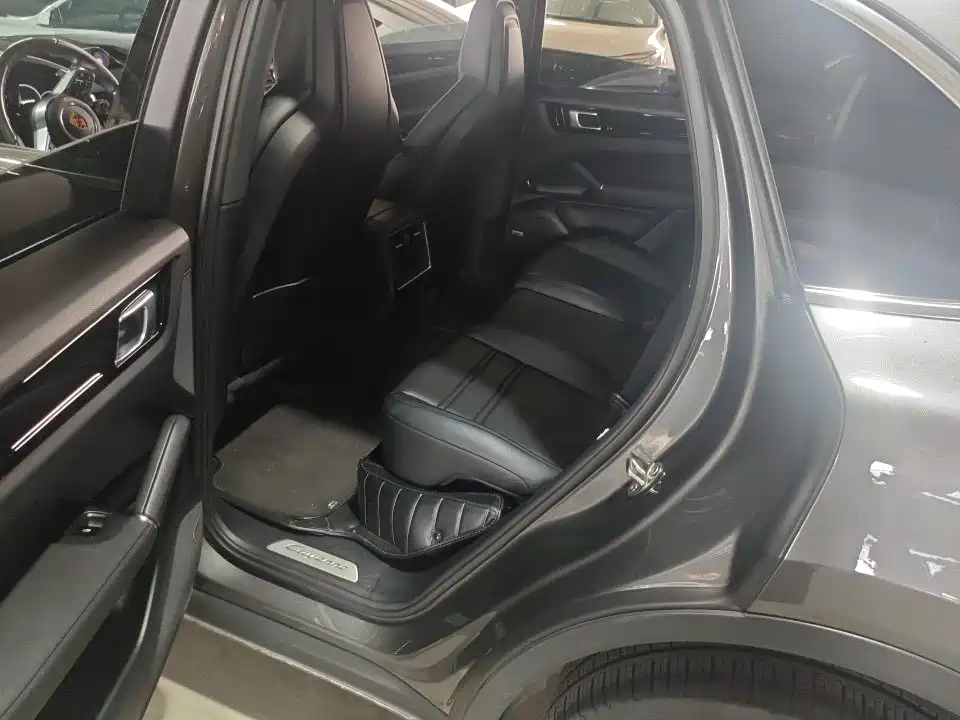 Porsche Cayenne 2019 Cayenne 3.0T
