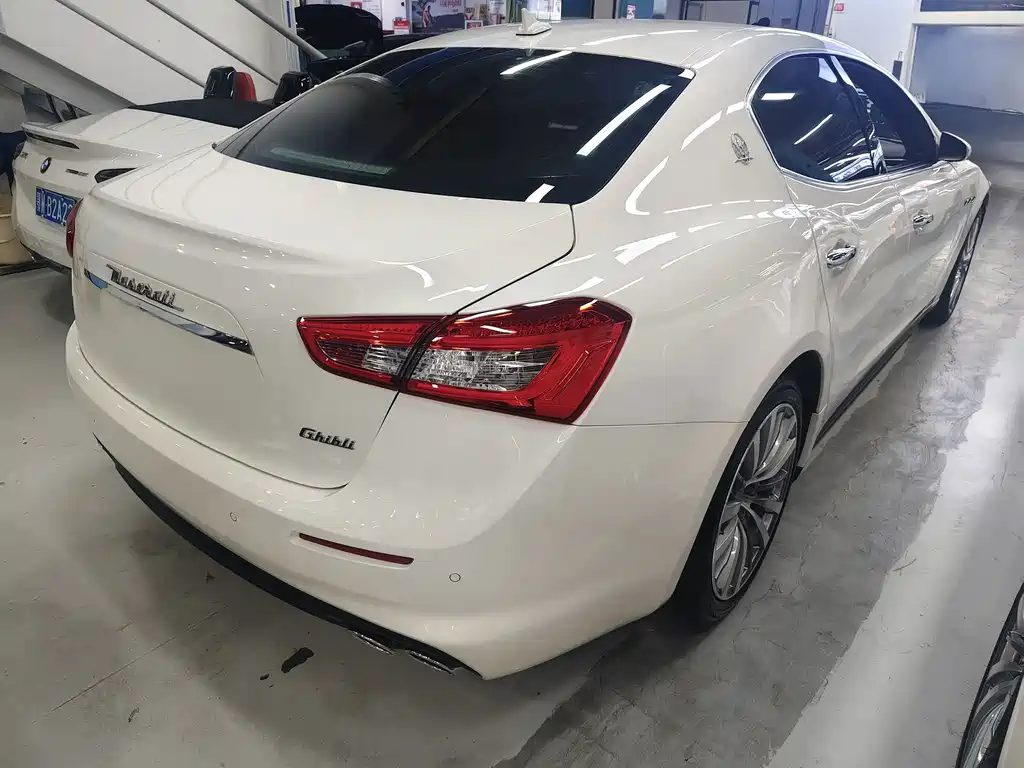 Maserati Ghibli — миниатюра 14