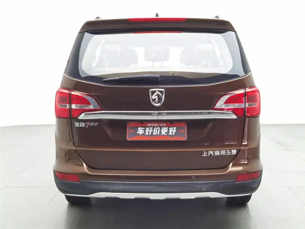 Baojun 730 2016 1.5L MT Comfort 7 мест V