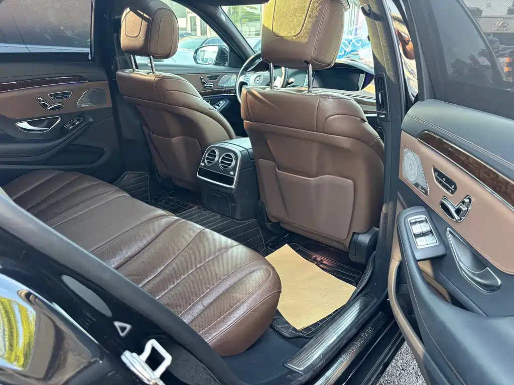 Mercedes-Benz S-Class — миниатюра 9