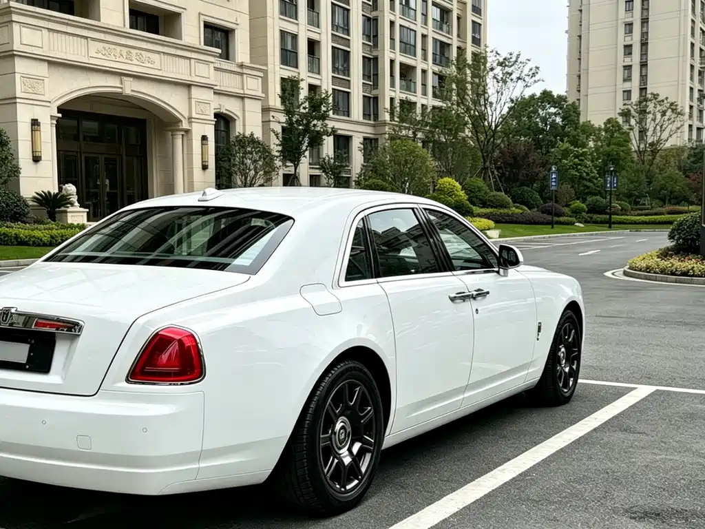 Rolls-Royce Ghost 2015 Series II Standard
