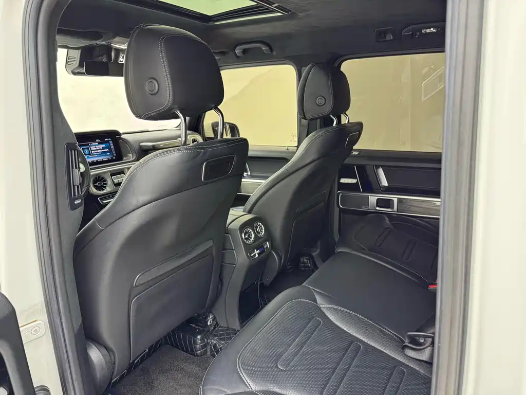Mercedes-Benz G-Class — миниатюра 21
