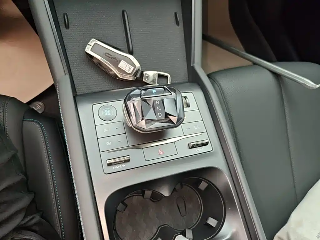 BYD Qin L — миниатюра 14