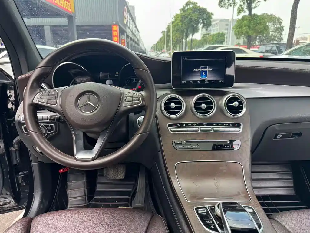 Mercedes-Benz GLC — миниатюра 9