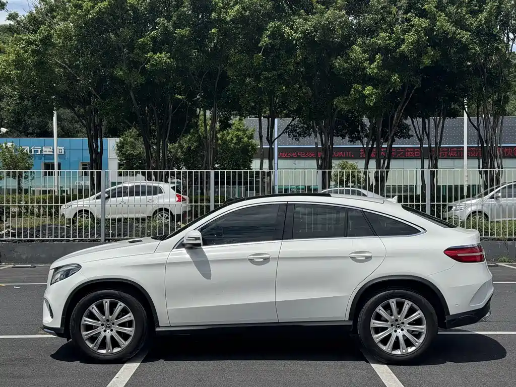 Mercedes-Benz GLE Coupe — миниатюра 4