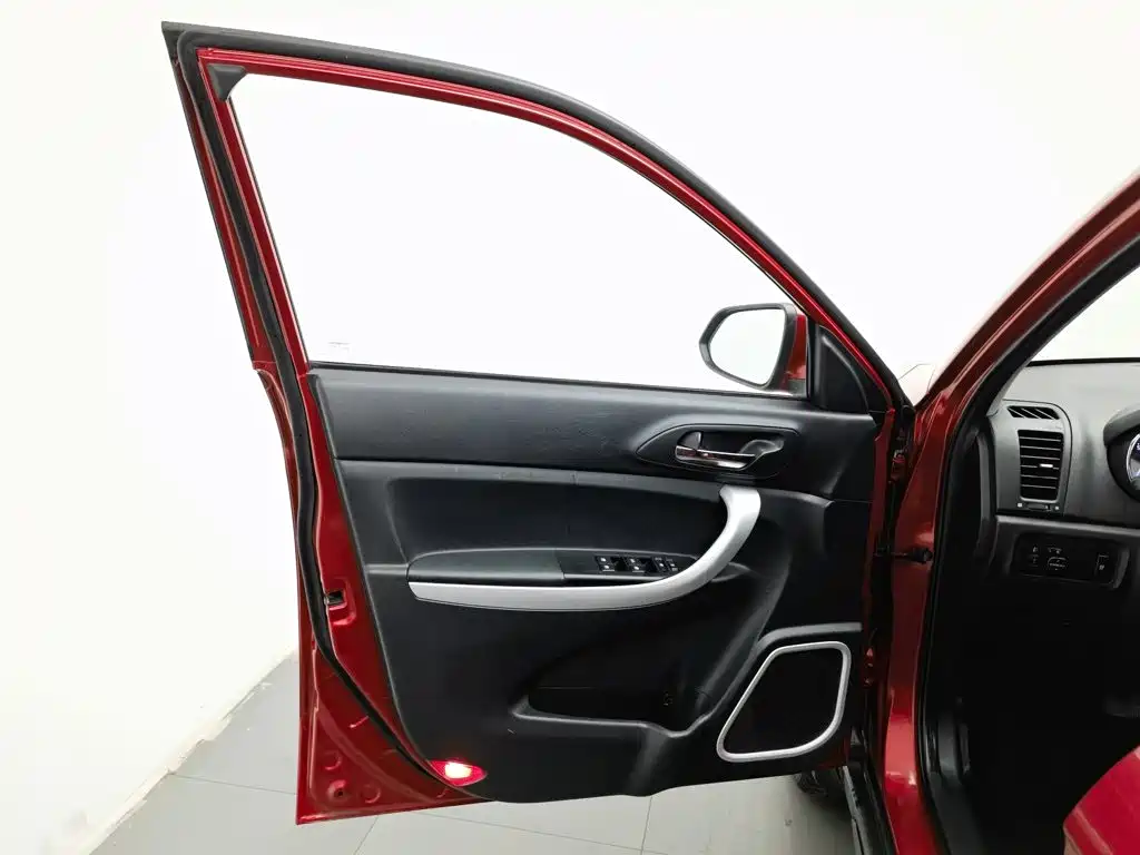 Changan CS35 — миниатюра 8