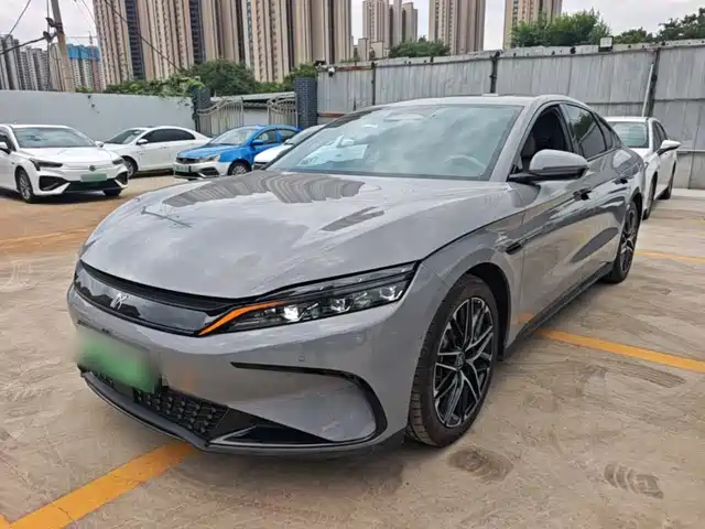 2025 BYD Han