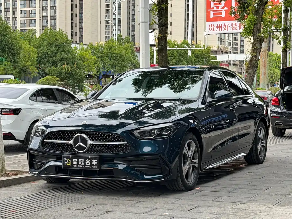 Mercedes-Benz C-Class 2022