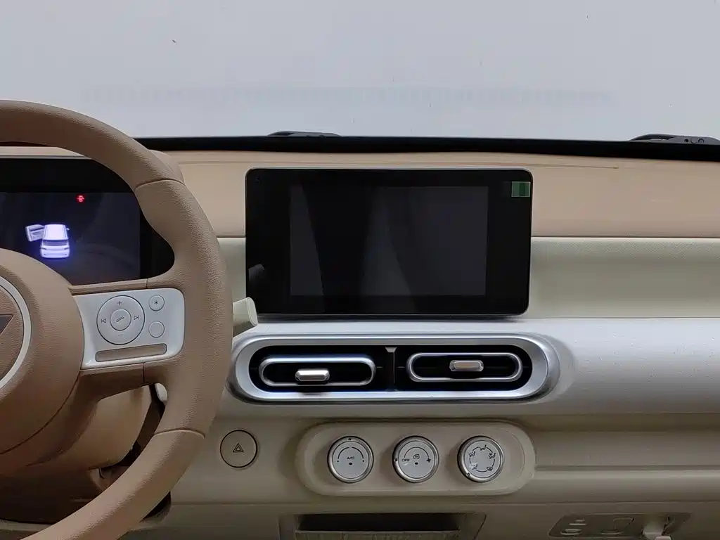 Wuling MINIEV — миниатюра 12