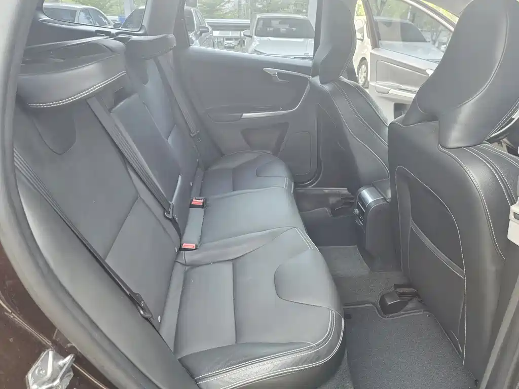 Volvo XC60 2017 T5 AWD