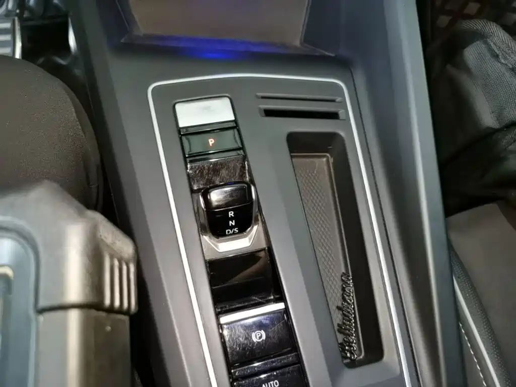 Volkswagen Golf — миниатюра 14