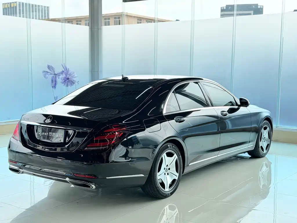 Mercedes-Benz S-Class — миниатюра 6