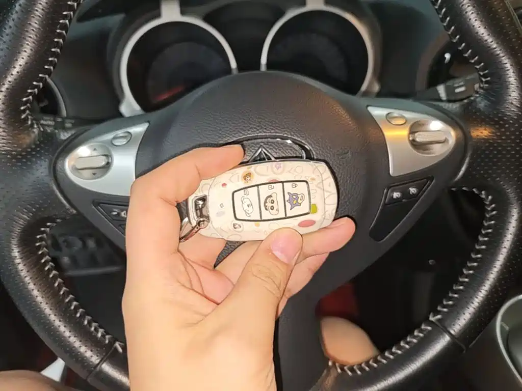 Infiniti ESQ — миниатюра 9