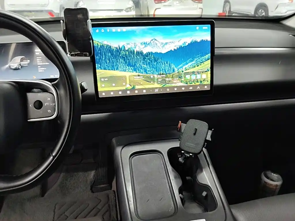 Leapmotor Leapmotor C10 — миниатюра 13