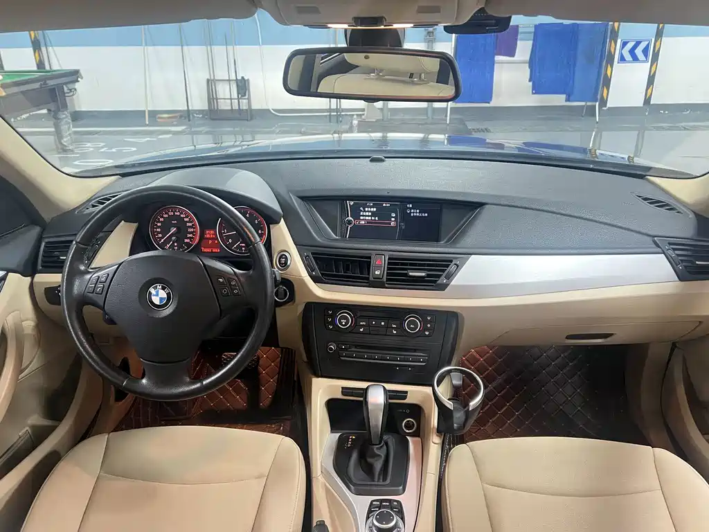 BMW X1 — миниатюра 6