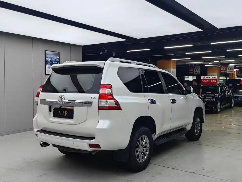 Toyota Prado (Import) — миниатюра 5