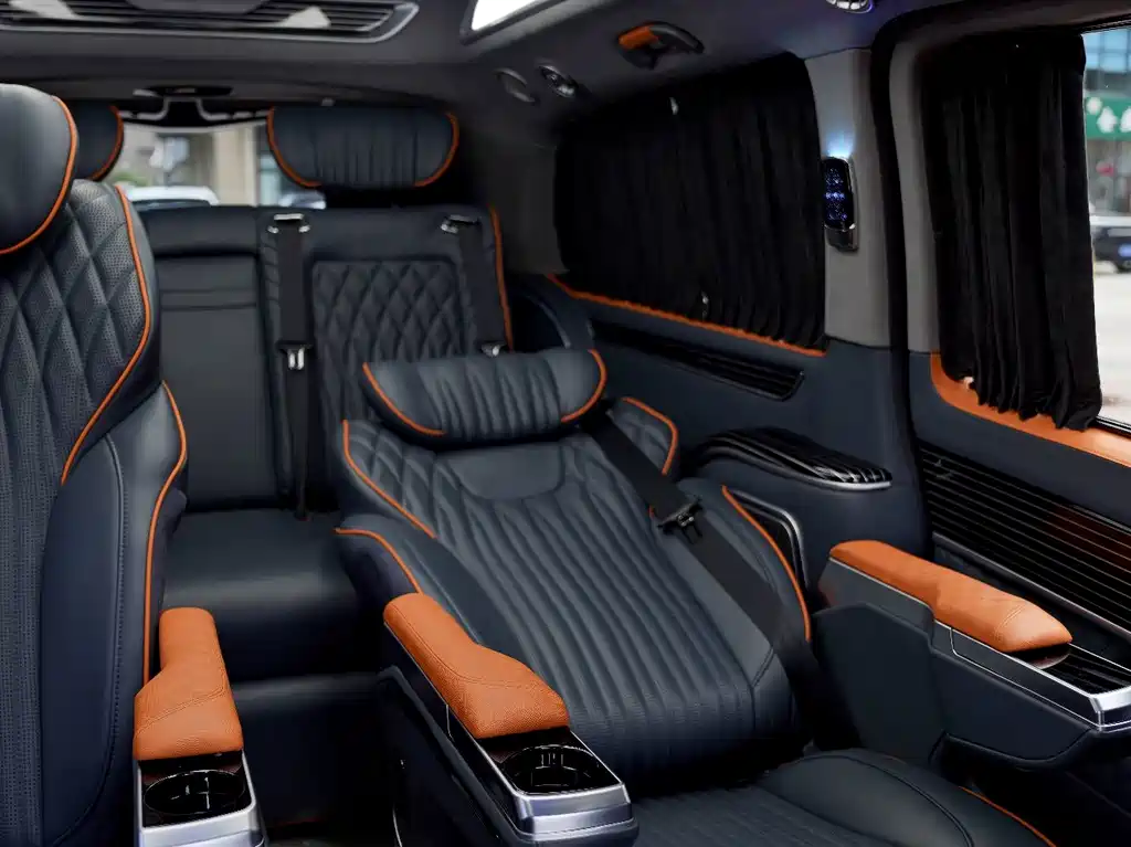 Mercedes-Benz V-Class — миниатюра 17