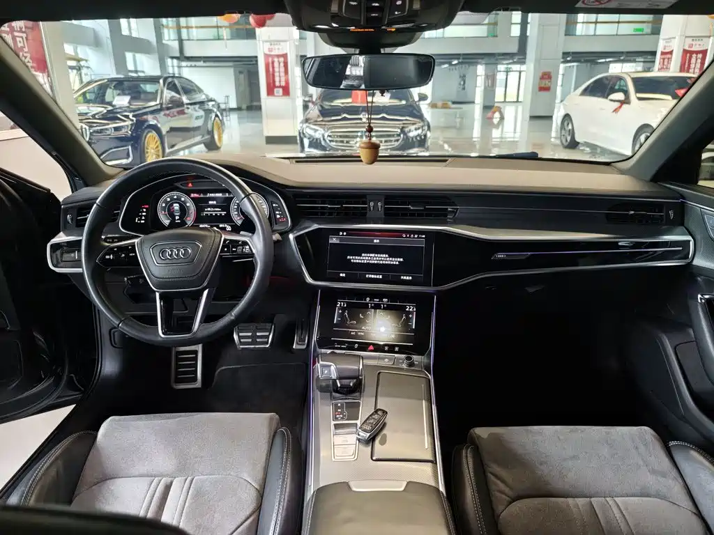 Audi A6L — миниатюра 10
