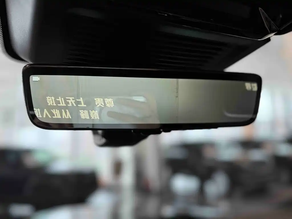 Land Rover Range Rover — миниатюра 11