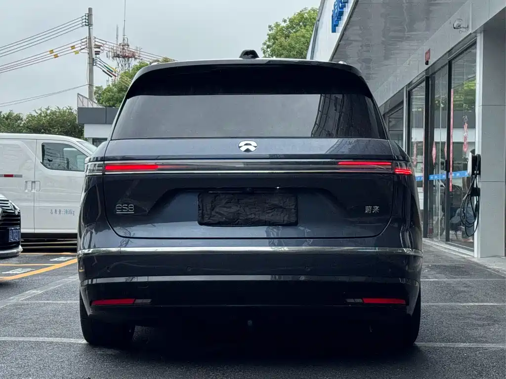 NIO ES8 2026 мест Executive