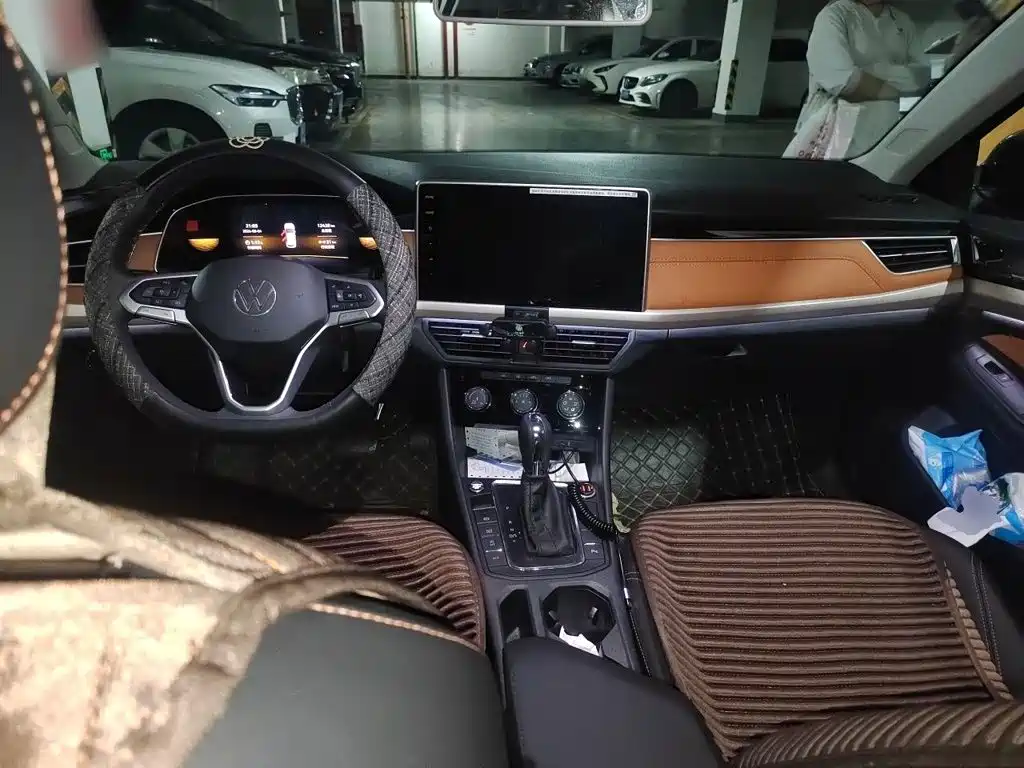 Volkswagen Bora — миниатюра 6